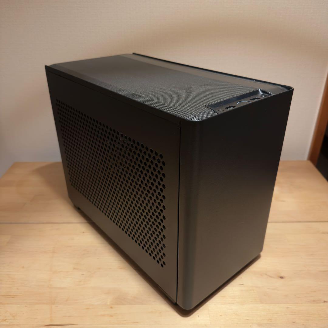 Cooler Master Masterbox NR200 mini-ITX用