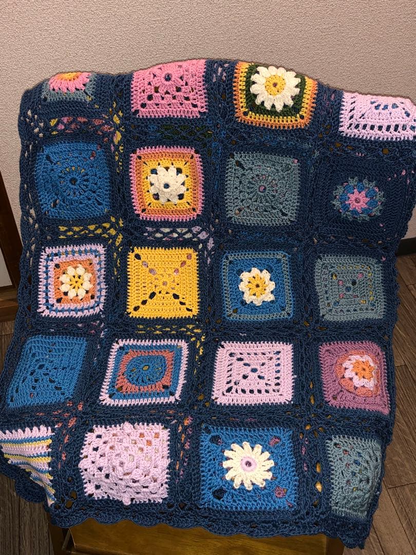 モチーフ編みのブランケット