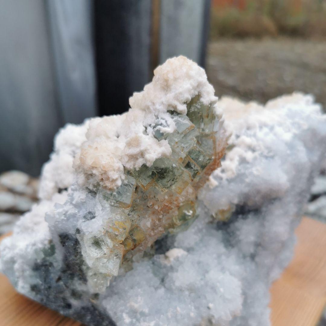 フローライト＆水晶クラスター　共生鉱物　鑑賞石　石　置物　オブジェ　インテリア