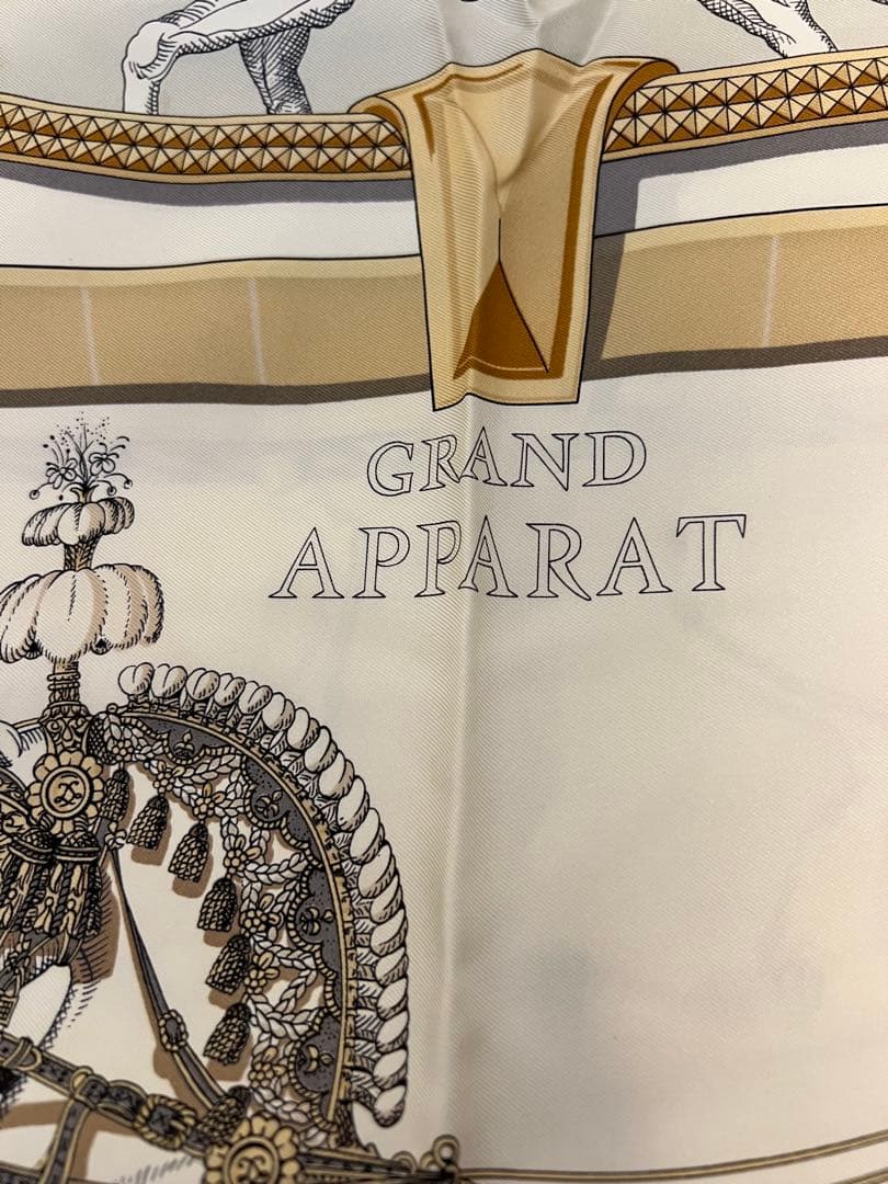 エルメス　HERMES カレ90 グランアパラ