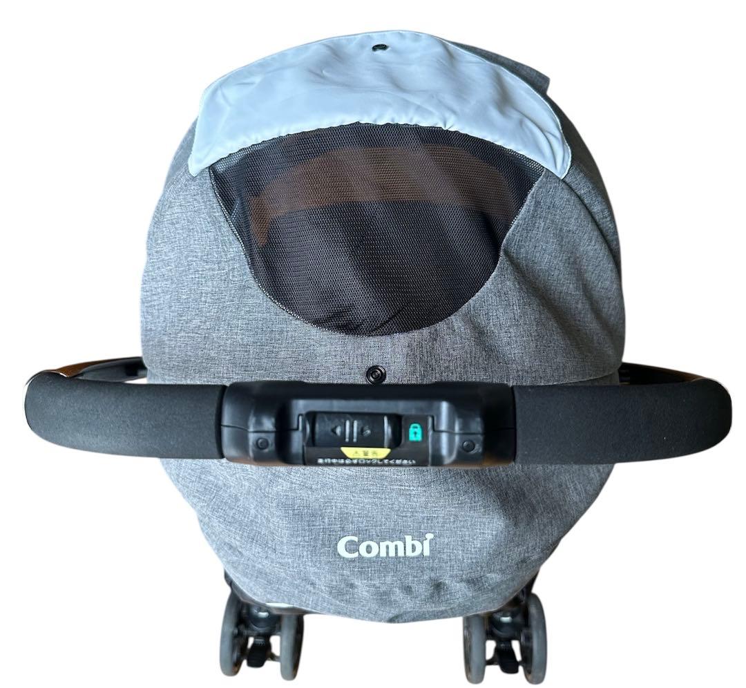 【美品】Combi 折りたたみ式 スゴカルα Light クリーニング済