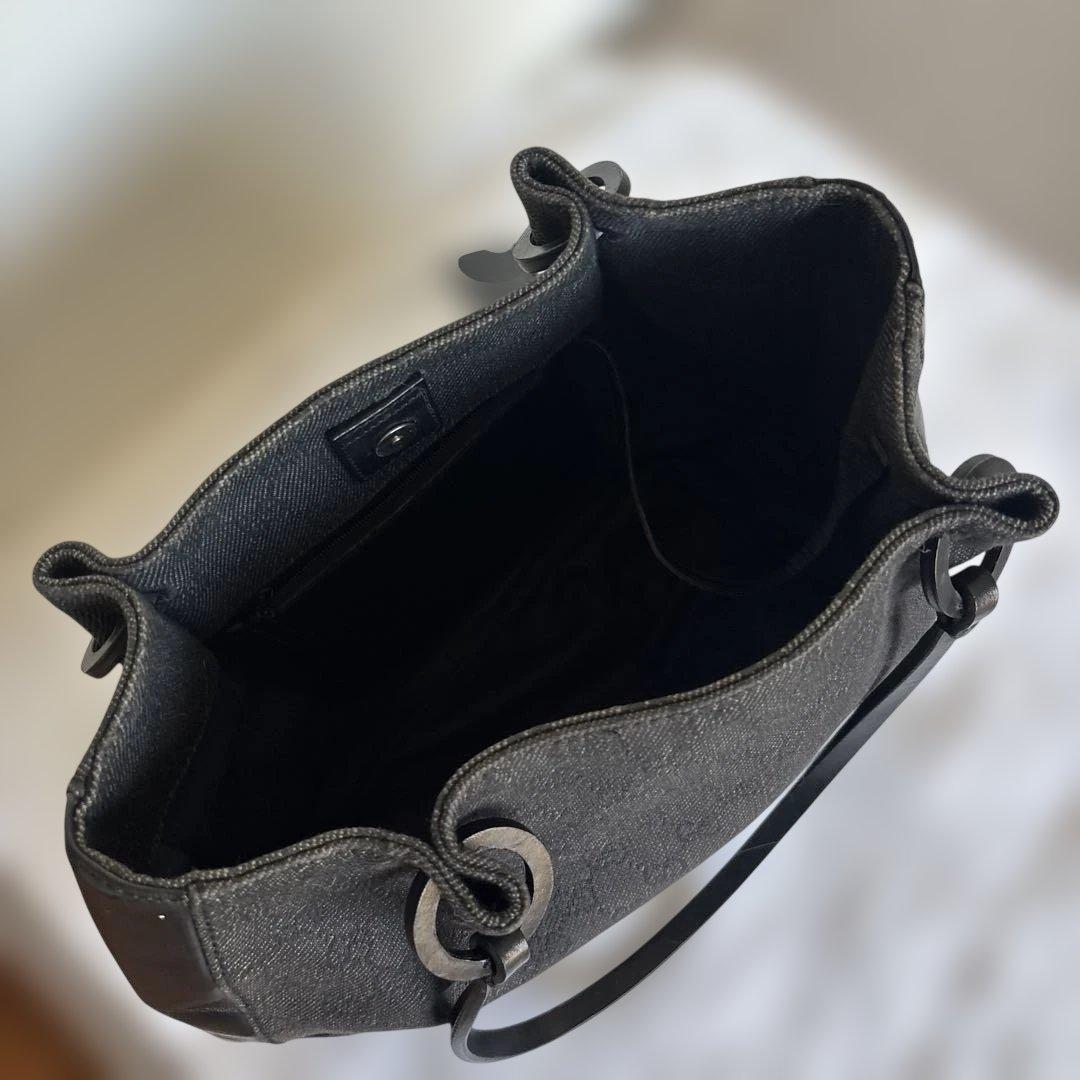 GUCCIグッチ トートバッグ GG柄 キャンバス レザー ポーチ付き 黒