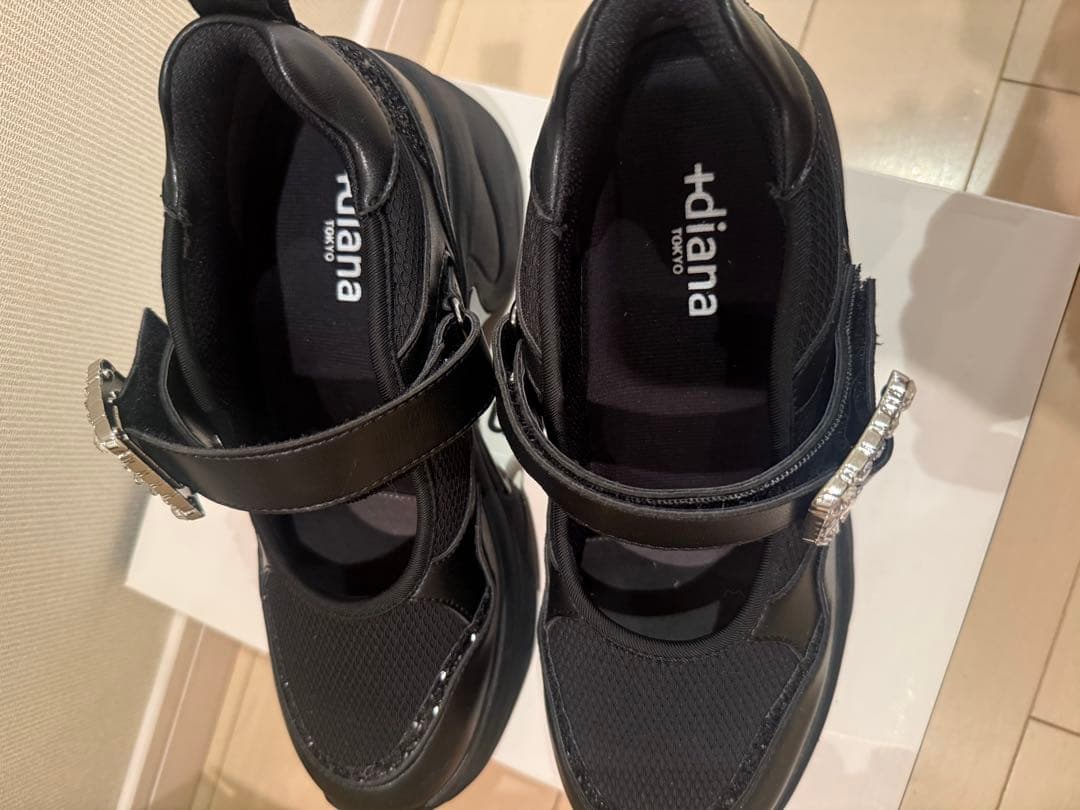 【+diana】 プラスダイアナ ヒール　スニーカー 24.0cm