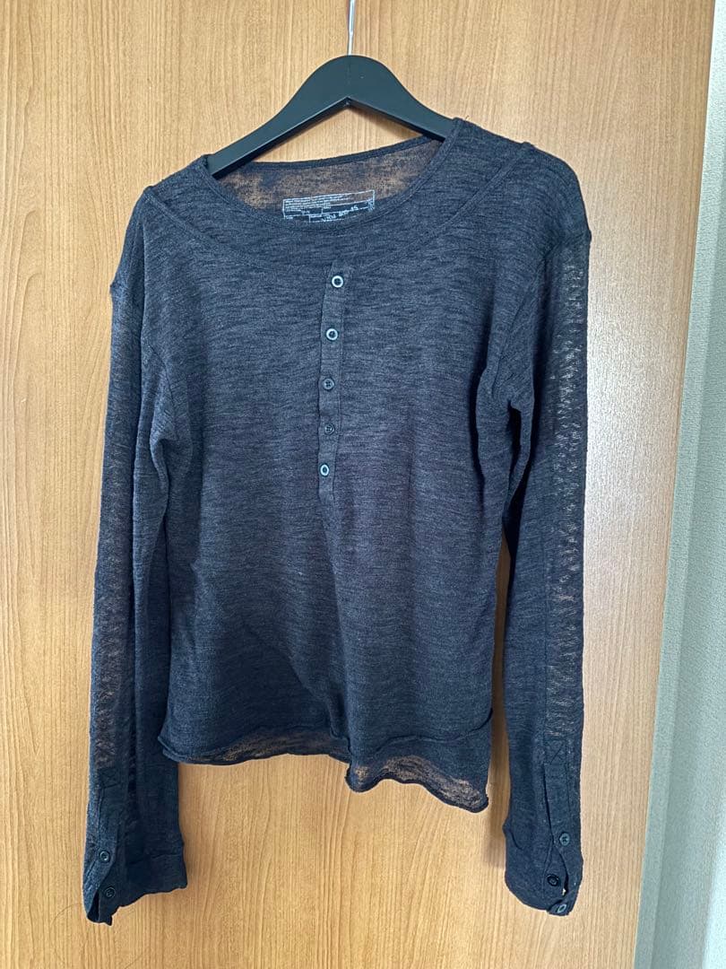 no faith studios ダブルレイヤードボタンロングスリーブ ロンT
