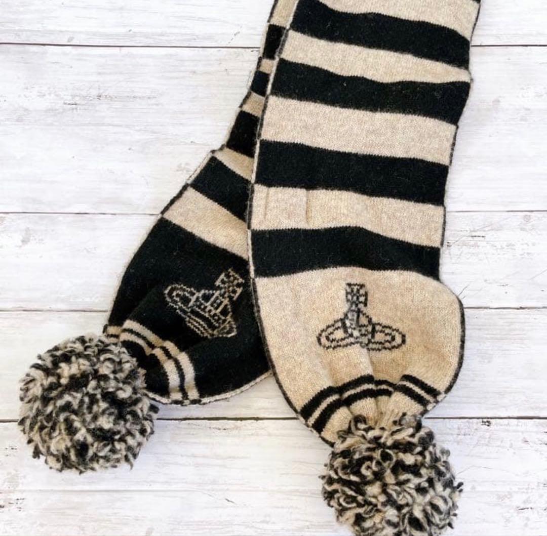 Vivienne Westwood♡ヴィヴィアンウエストウッド ポンポンマフラー
