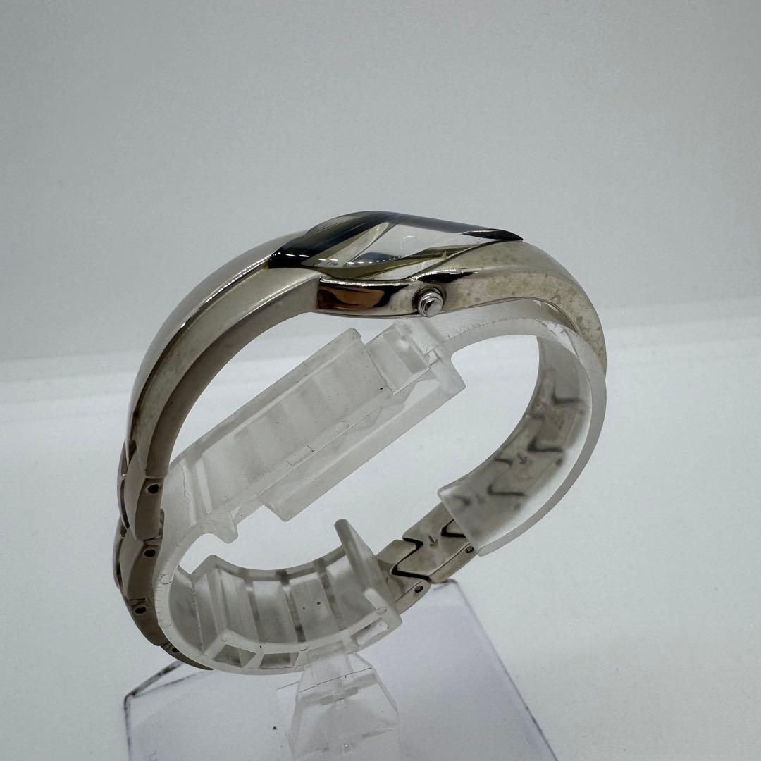 ✨SEIKO✨セイコー✨2E20-753A✨ネイビー文字盤✨クォーツ✨腕時計✨