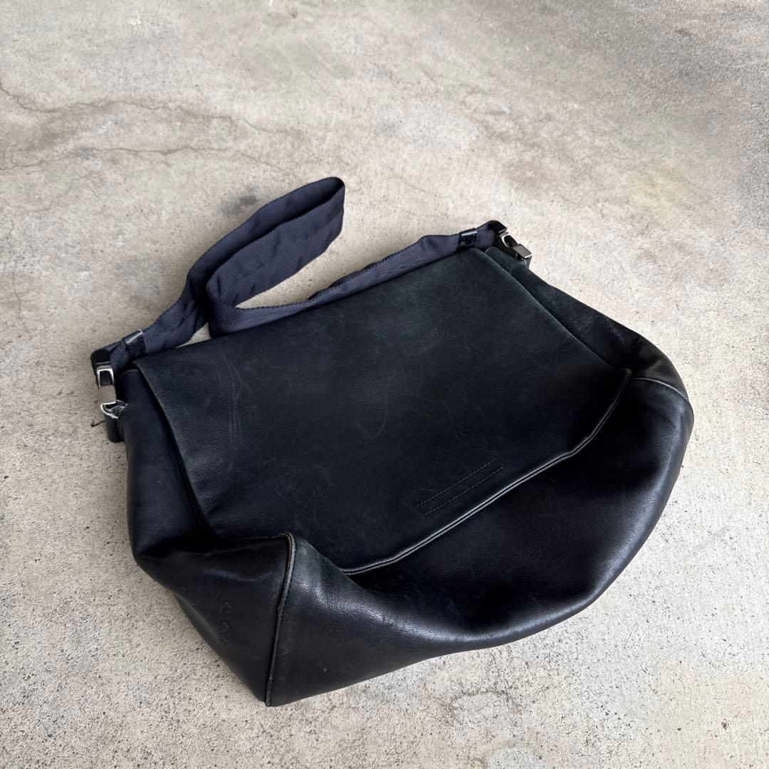 Prada ショルダーバッグ メッセンジャーバッグ
