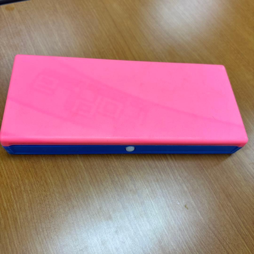 ピンクと青の長方形筆箱