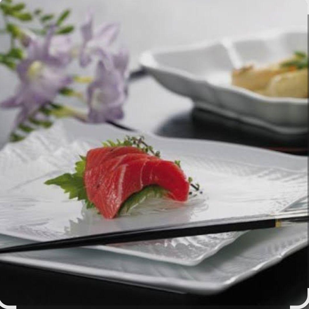 【リチャードジノリ】ベッキオホワイト 22・30cm角皿２点セット　約3.4万円