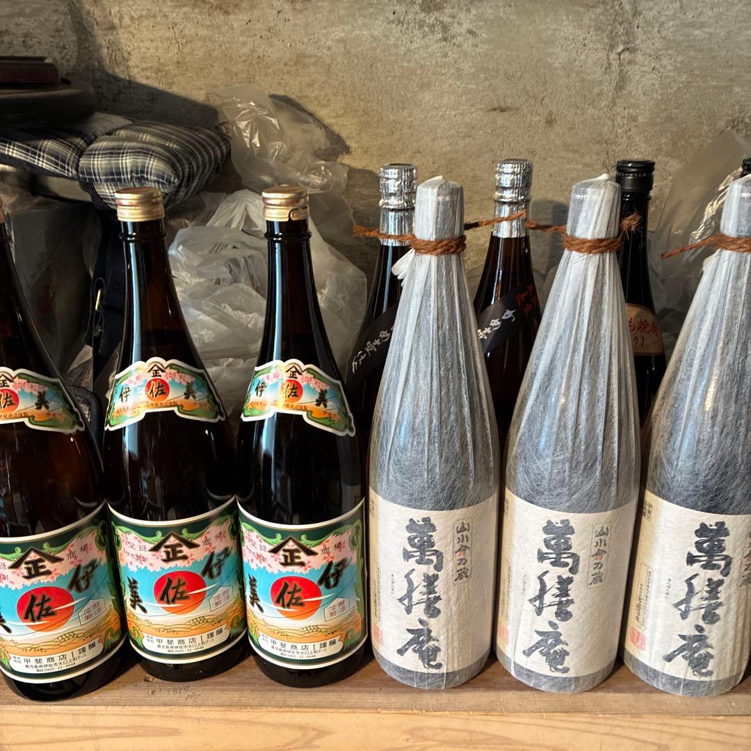 伊佐美3本　萬膳庵3本