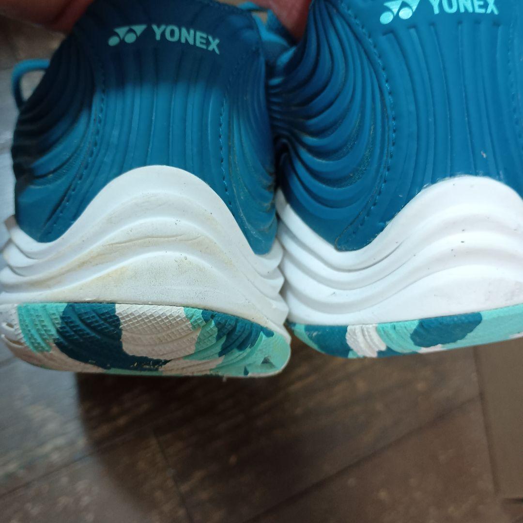 YONEX パワークッション　フュージョンレブ５