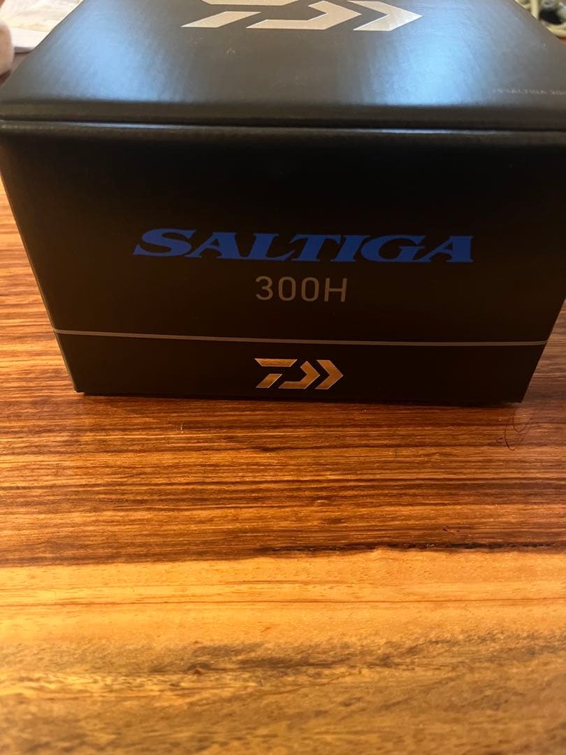 リール 25SALTIGA 300H