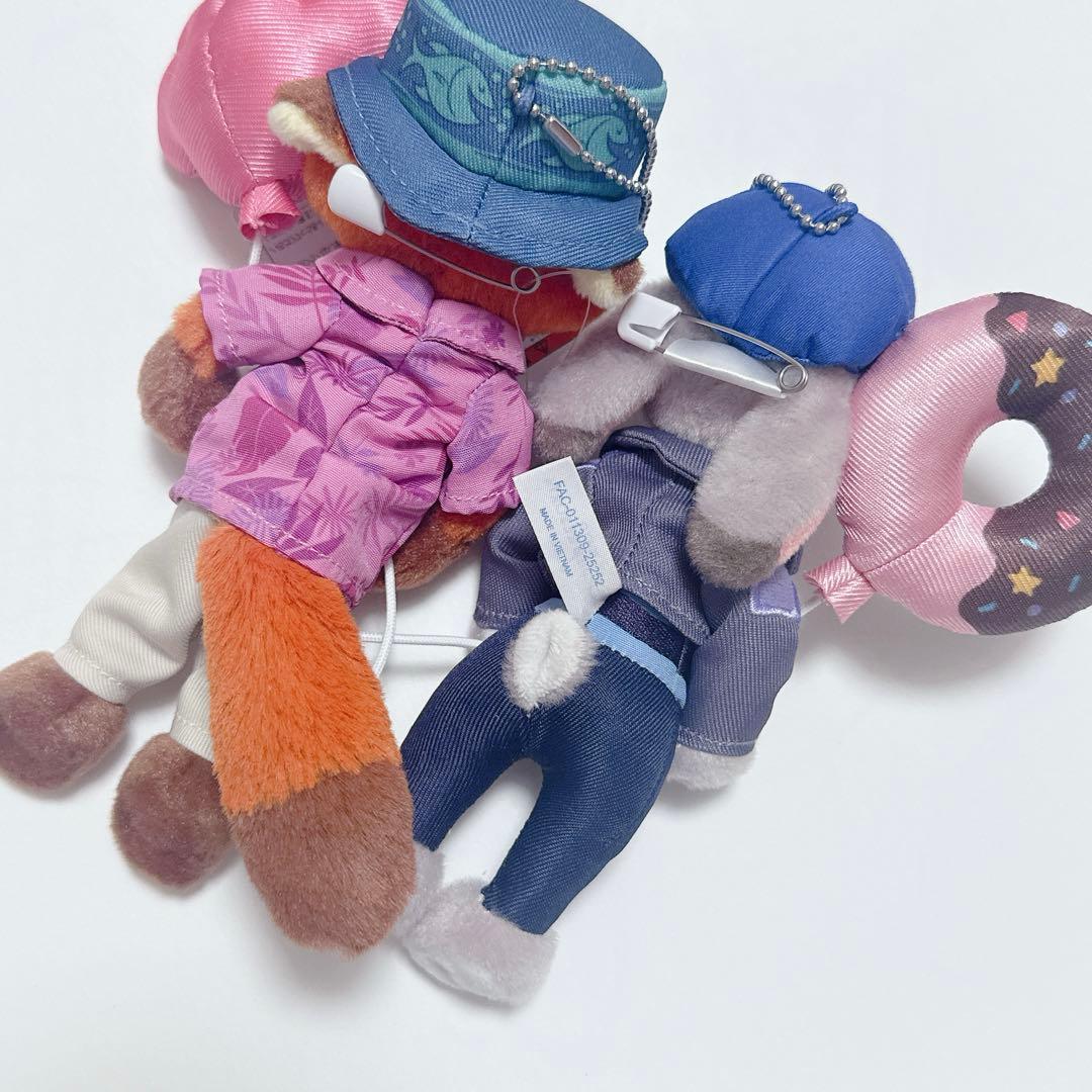 ディズニー　ズートピア2 ズートピア　ニック　ジュディ　ぬいぐるみバッジ