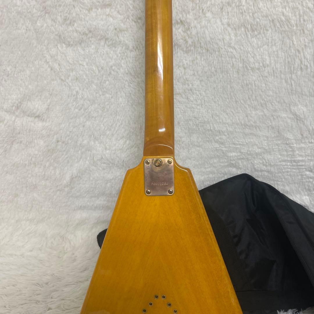【メンテナンス済】バークレイ　フライングV エレキギター　イエロー
