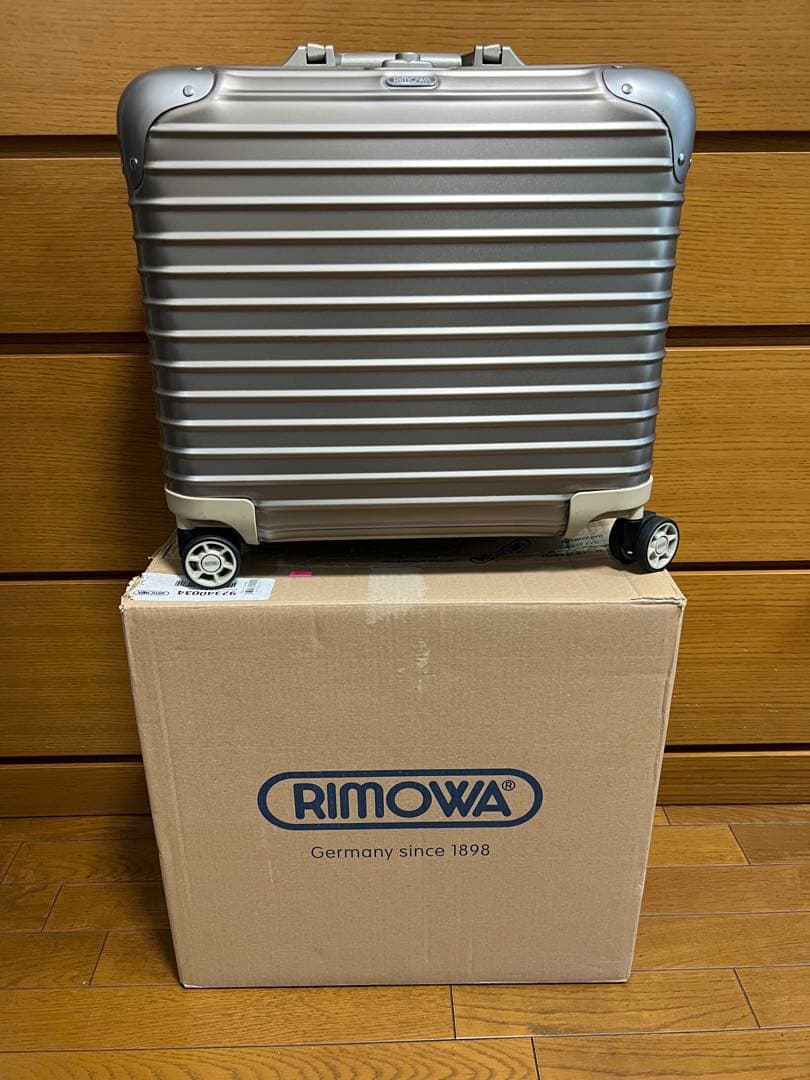 リモワ Business Multiwheel 4輪