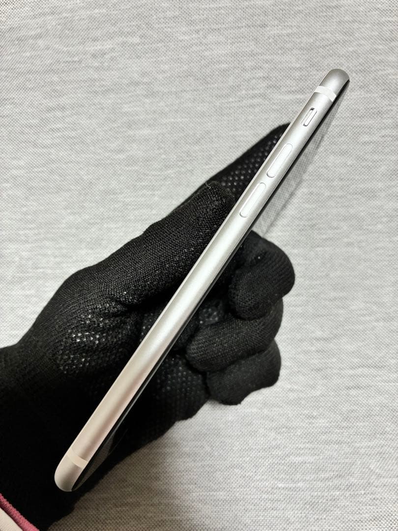 iPhone SE（第2世代）256GB SIMフリー 本体／バッテリー劣化あり