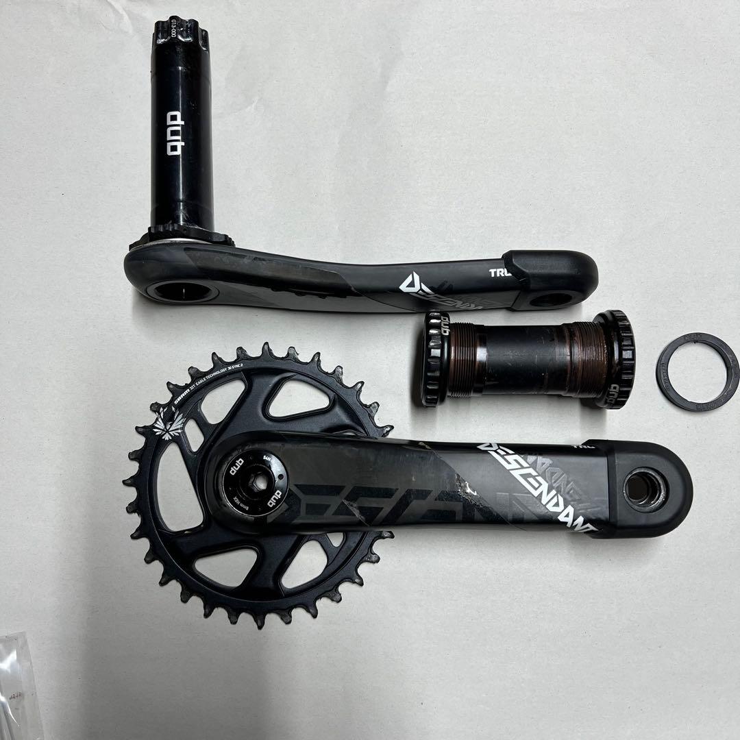 TRUVATIV DESCENDANT MTB カーボン クランクイーグル32T