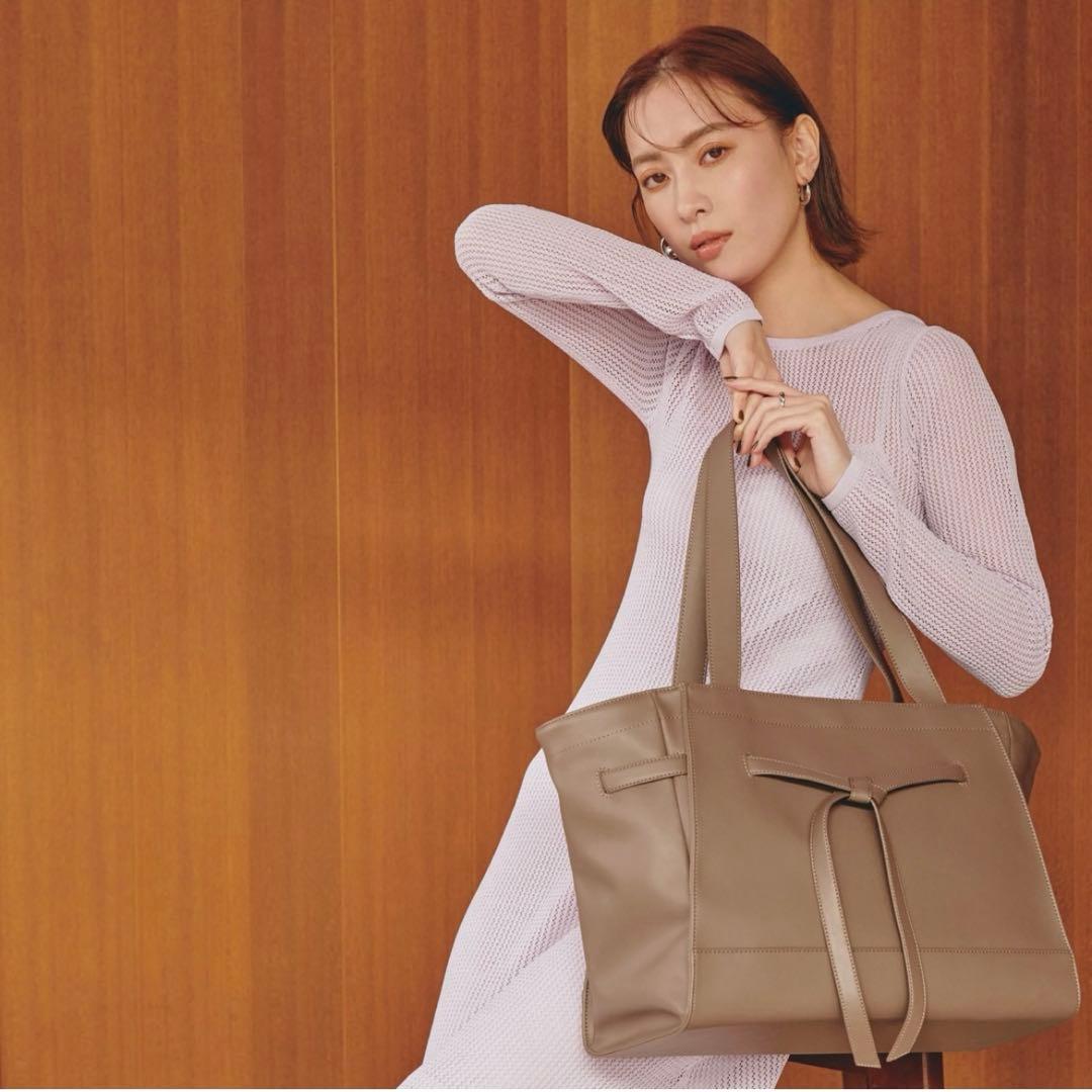 SWU マルチウェイビッグトートバッグ(マザーズバッグ)