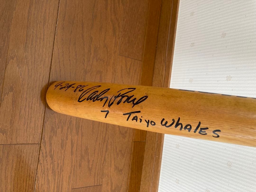 横浜大洋ホエールズ　C.ポンセ　実使用・直筆サイン入りバット