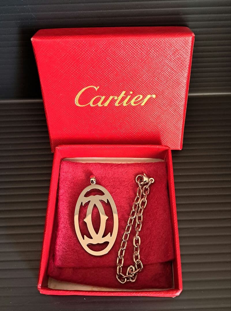 【美品】Cartier カルティエ 2Cロゴ チャーム