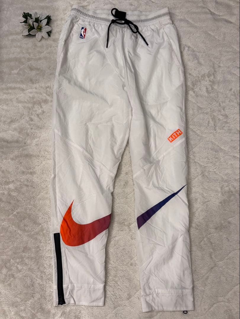 KITH Nike キス　ナイキ　コラボ　ナイロン　セットアップ　ホワイト　S
