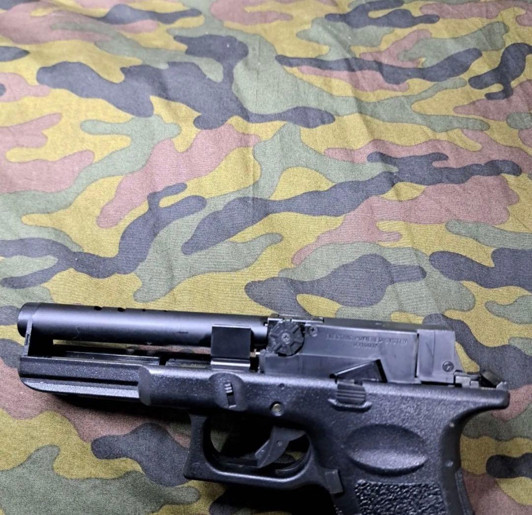 東京マルイ GLOCK 18C 電動ガン　充電池有り