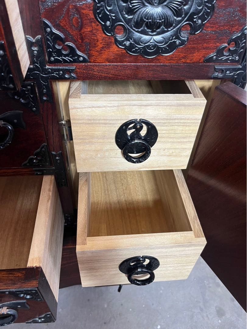 民芸家具 岩谷堂タンス 中型タンス　車　鍵付き