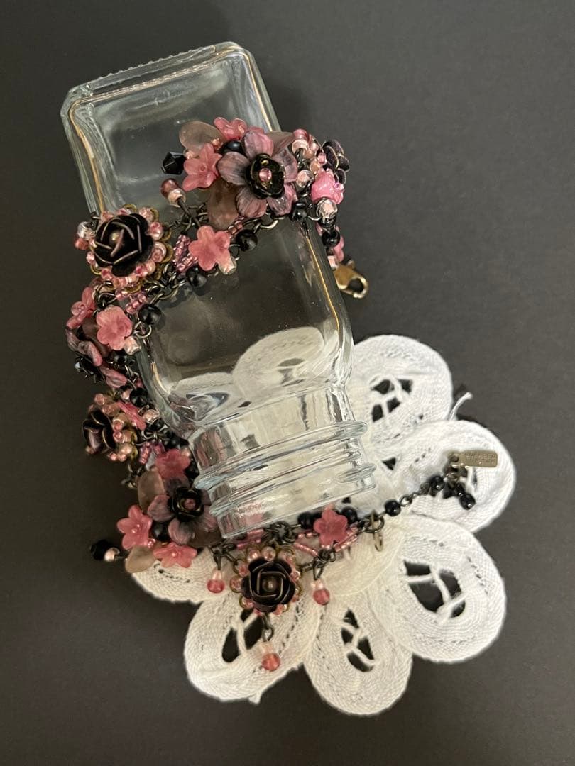 colleen toland コリーントーランド　花モチーフ ブレスレット