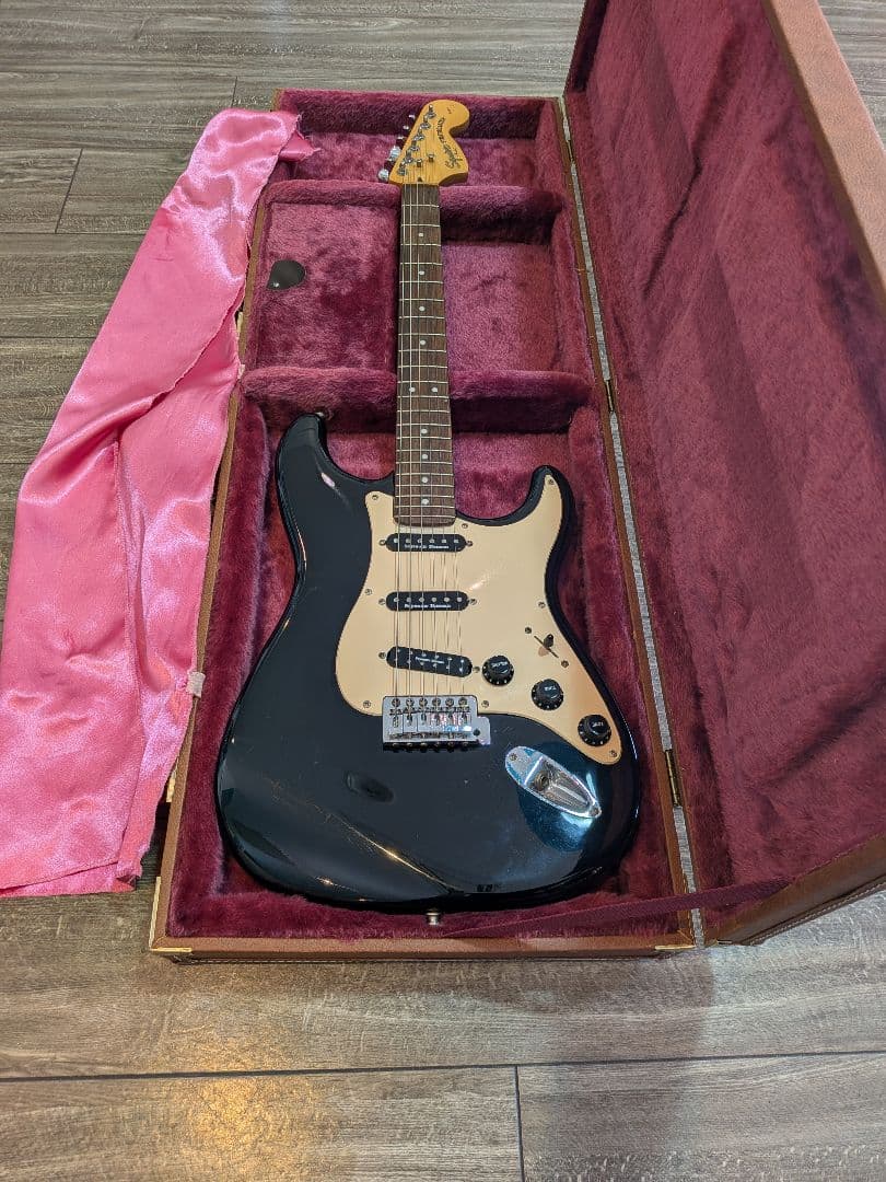 ストラトキャスター(Squier)