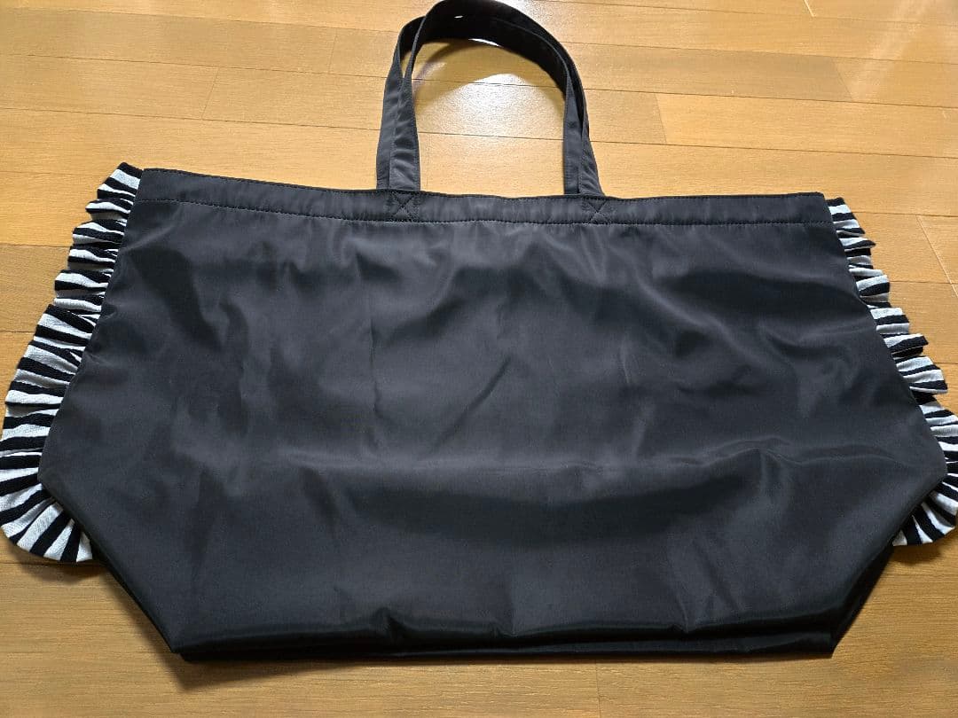 ボーダーズアットバルコニー フリンジ ナイロンバック