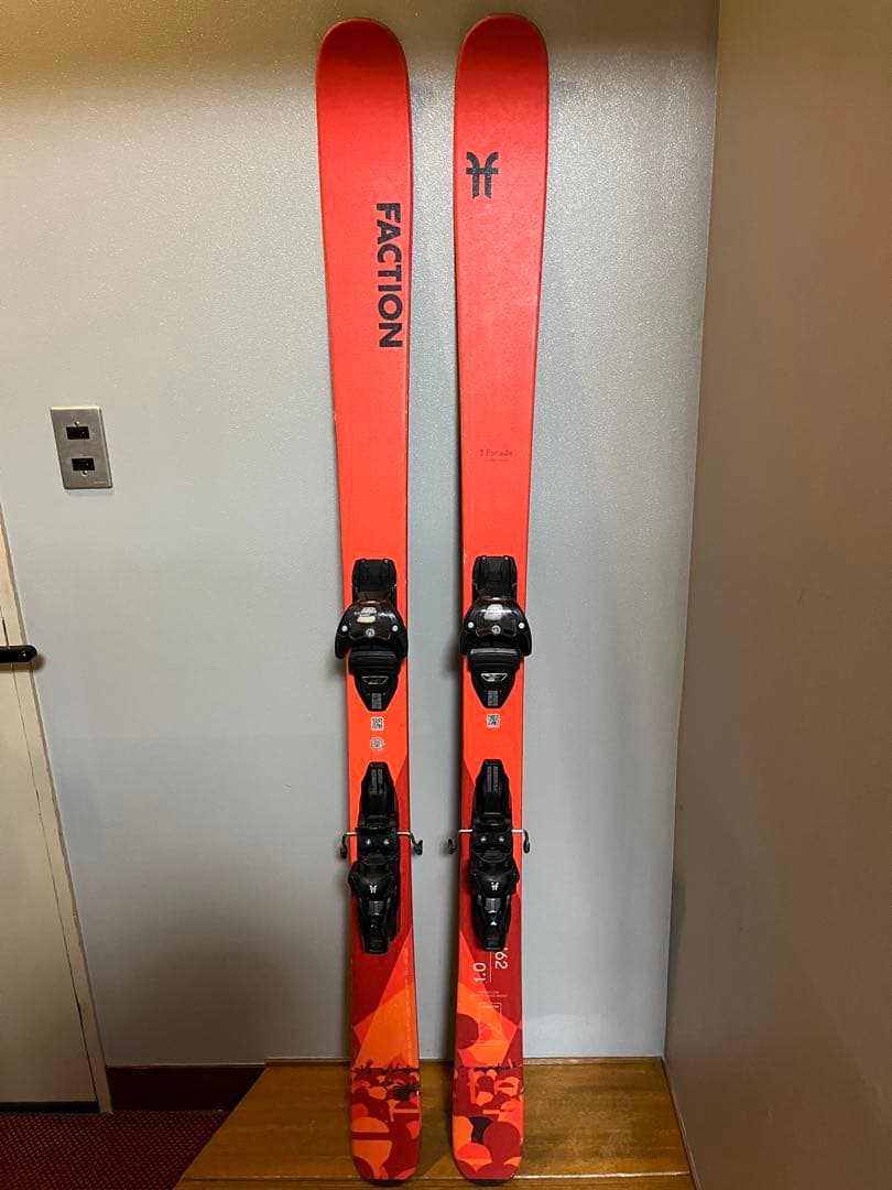 スキー板　faction parade1.0 162cm