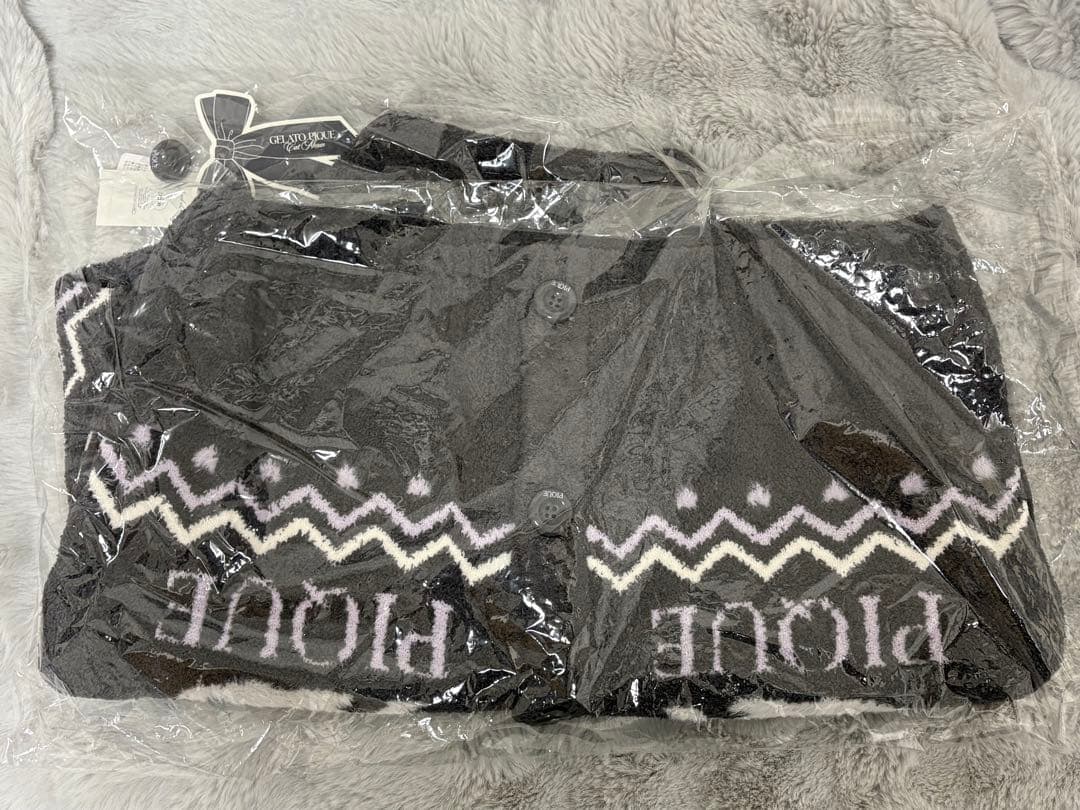 gelato pique CATジャガード衿付きカーディガン　フリーサイズ