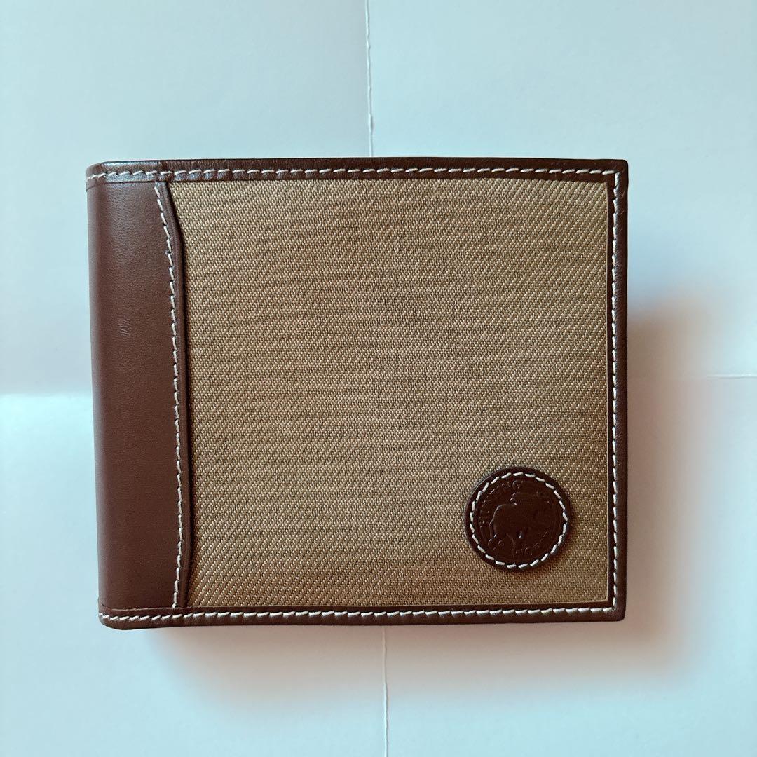 Hunting World 二つ折り財布 カーキ