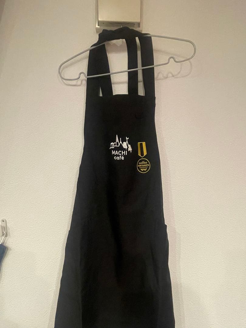 ローソン　MACHI café エプロン（黒）