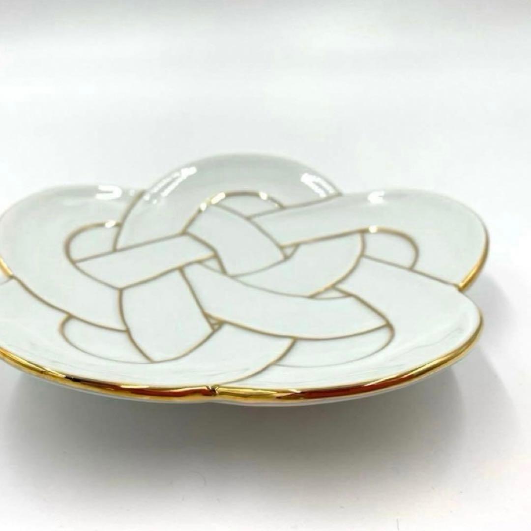 【新品】【大人気】有田焼田清窯　太白金線梅結び銘々皿　縁起物