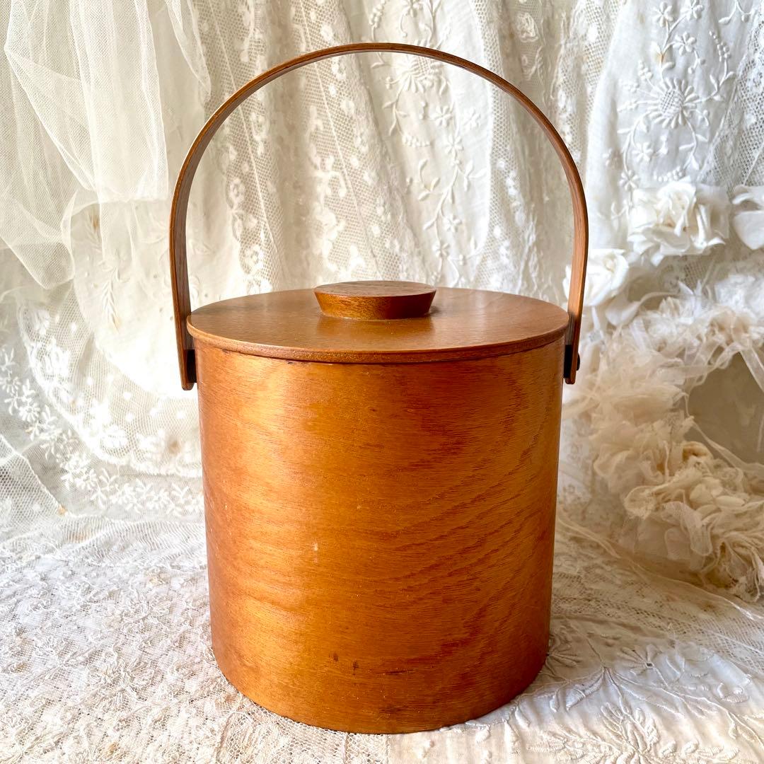 木製蓋付きビスケットジャー　キャニスター入れ持ち手ハンドルヨーロッパヴィンテージ