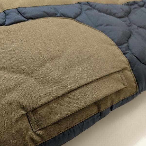 マディソン ブルー MADISON BLUE ダウンベスト ネイビー×オリーブ