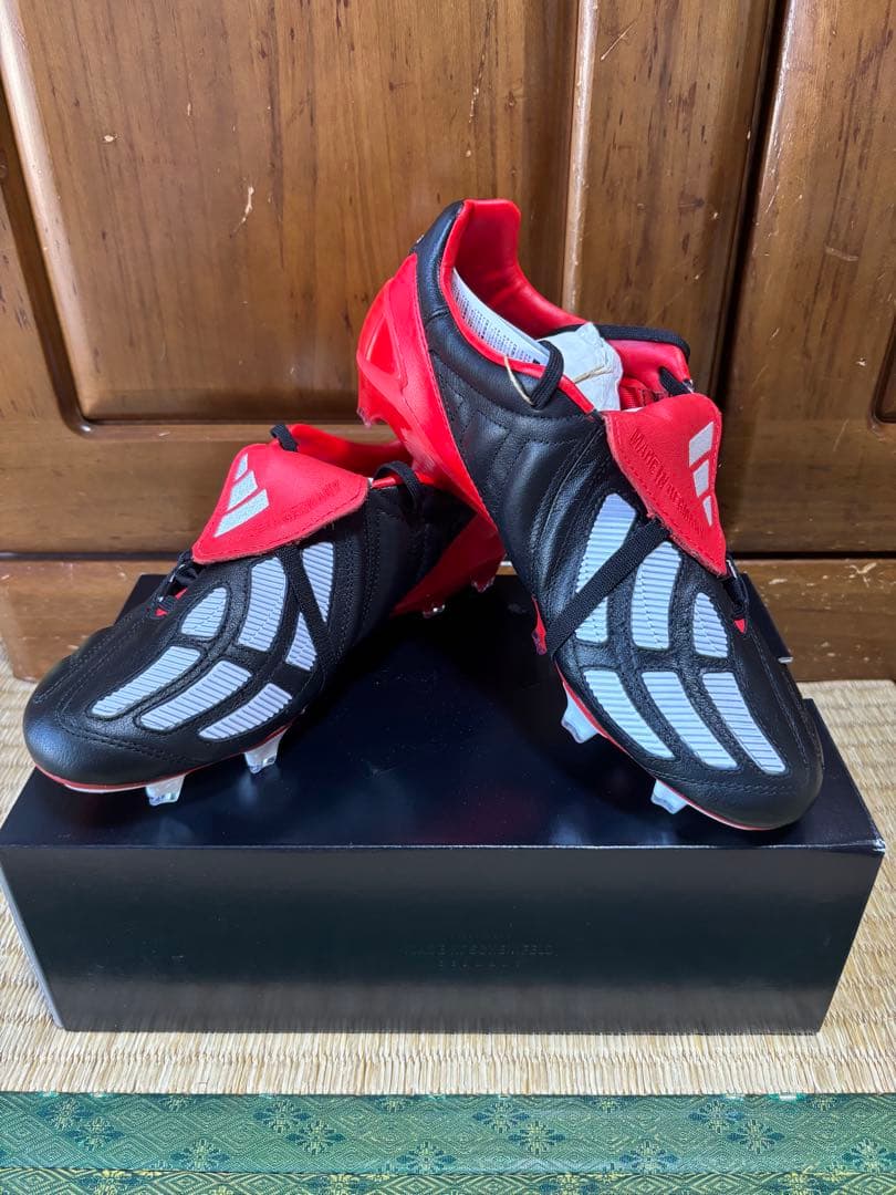アディダス　プレデターマニア　26cm