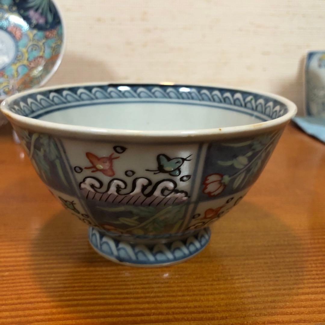 有田焼　六代走波　染錦 草花波千鳥文 小丼