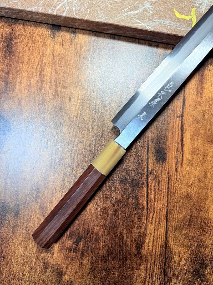 森本光一作　左用　蛸引 先丸　青鋼 紋鍛錬 尺　紫檀白水牛八角柄