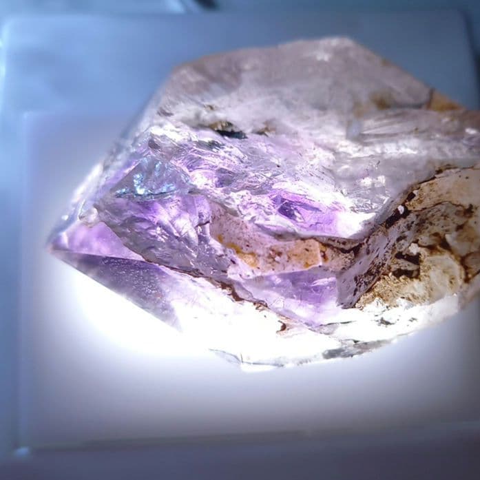 水入りスーパーセブン原石◼️水晶原石◼️台座付　B