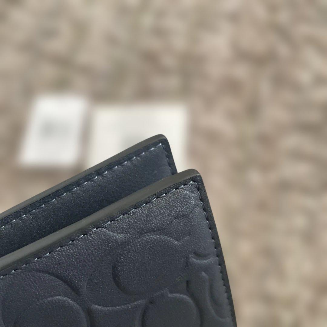 新品未使用　55,000円　COACH ミッドナイトネイビー 二つ折り財布