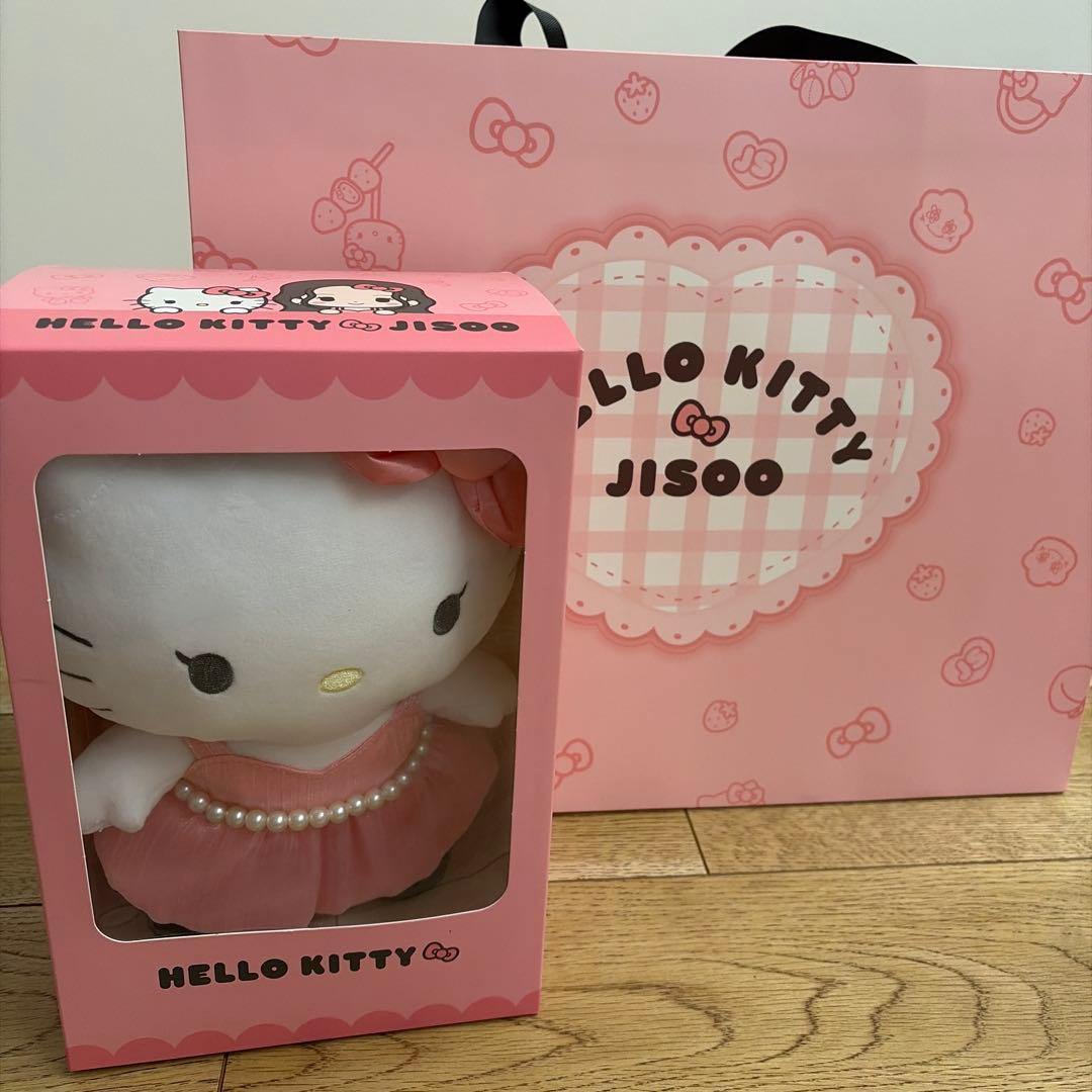 【ラスト1点激レア】KITTY × JISOO キティ ジス ぬいぐるみ