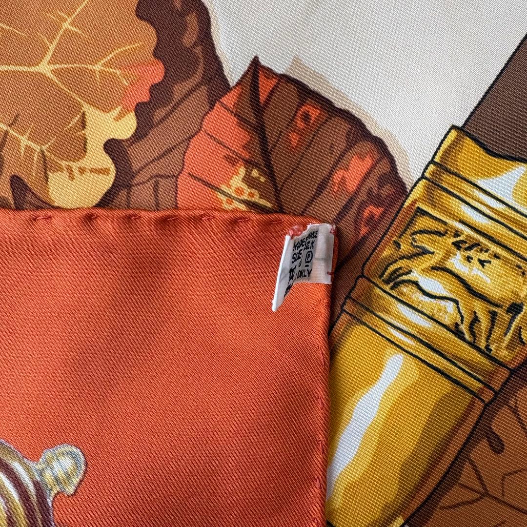 エルメス カレ90 AU PLUS DRU シルクスカーフ オレンジ ベージュ