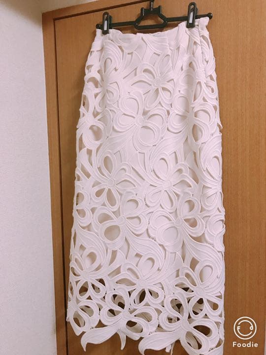 石原さとみさん着用 スカート