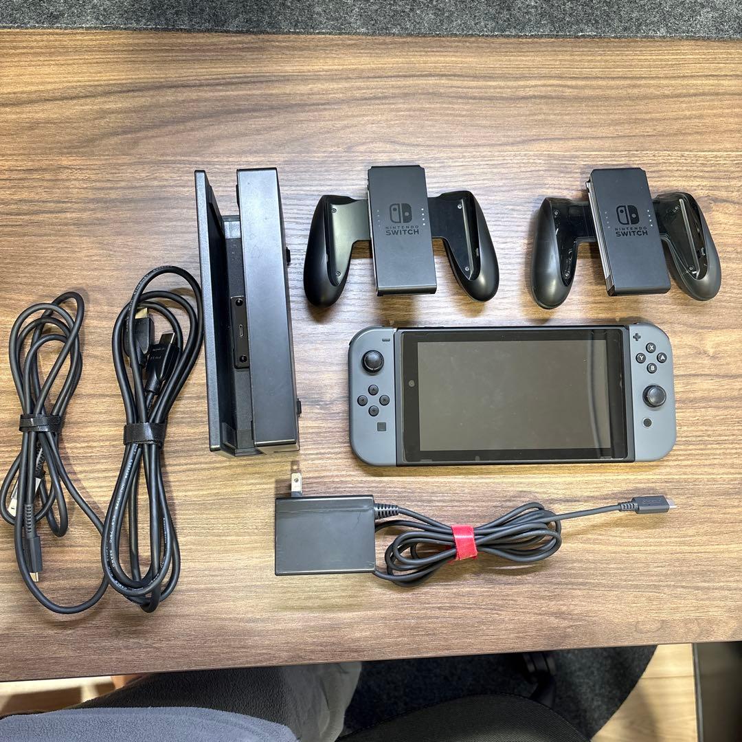 【ぬぬ】Nintendo Switch 本体 2017年 充電コントローラ