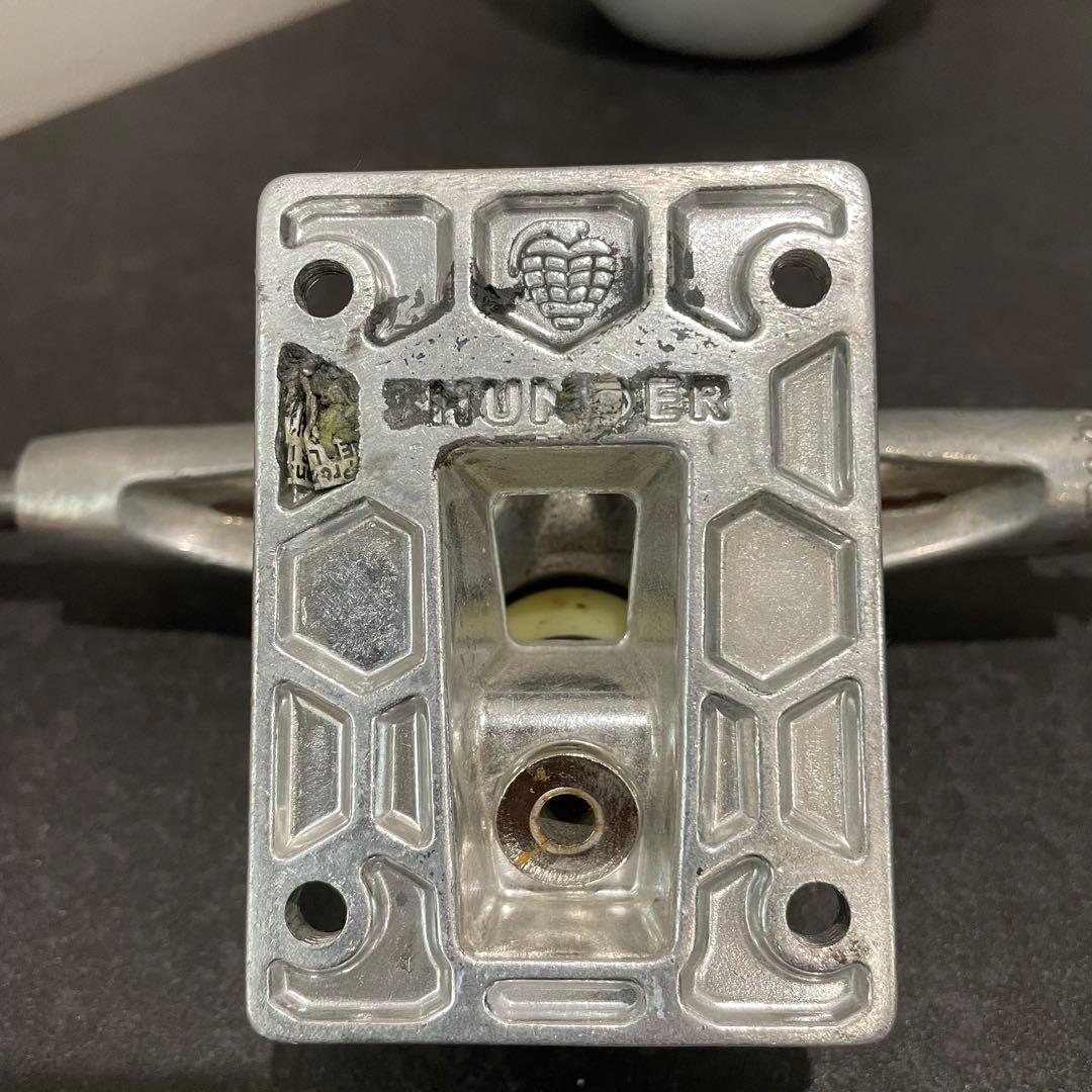 サンダートラック　チタニウムライト　T147