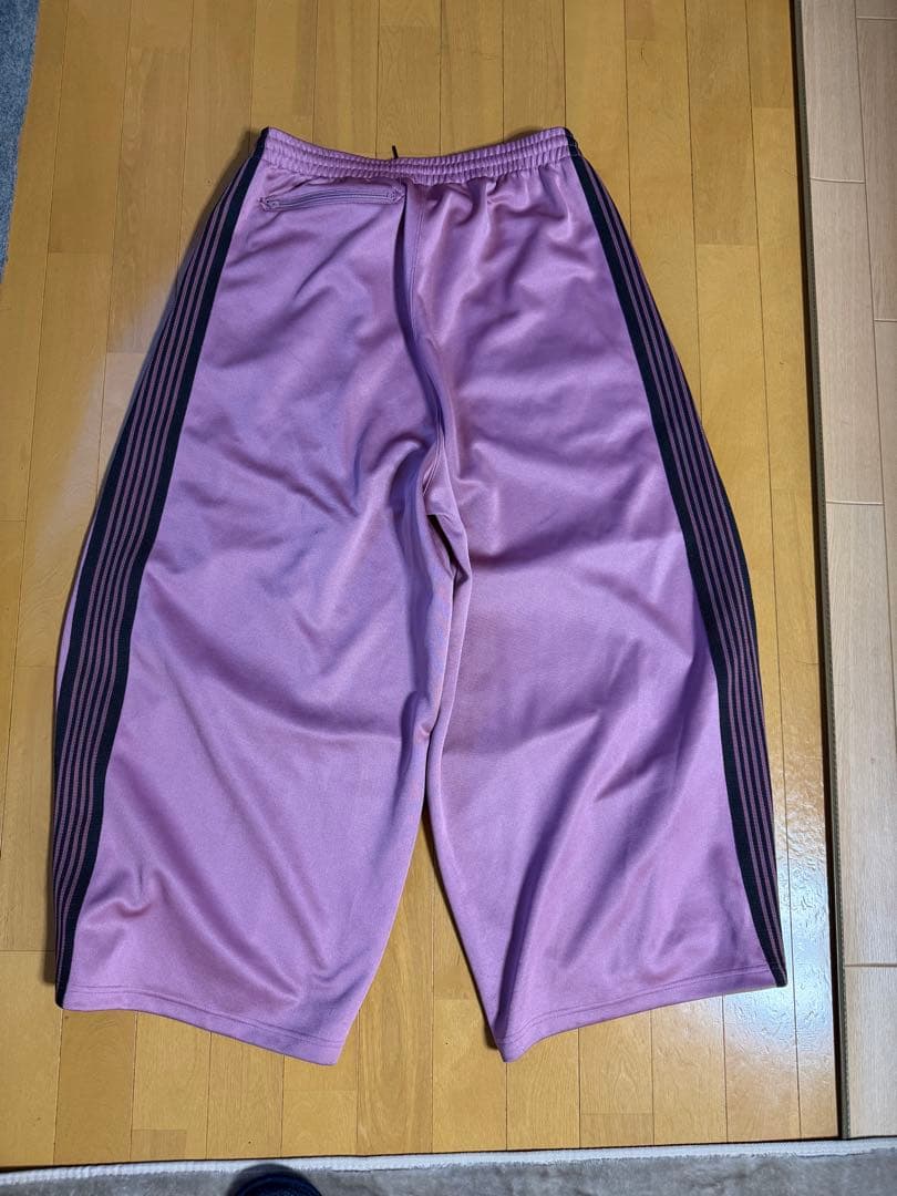 Needles × Kae Tanaka ヒザデル トラックパンツ ピンク