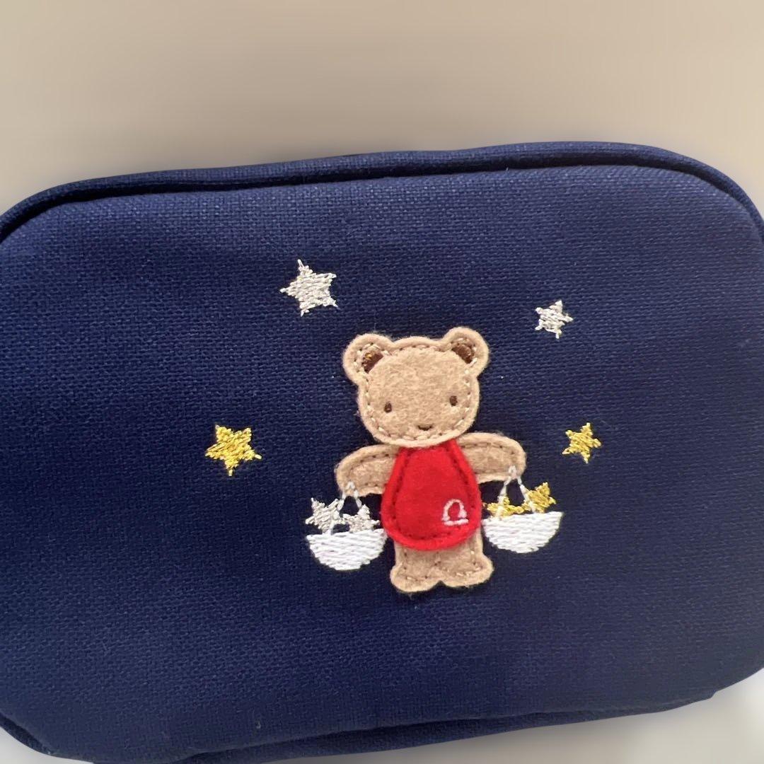 【新品未使用】ファミリア星座　ポーチ　てんびん座　familiarの可愛い紙袋付