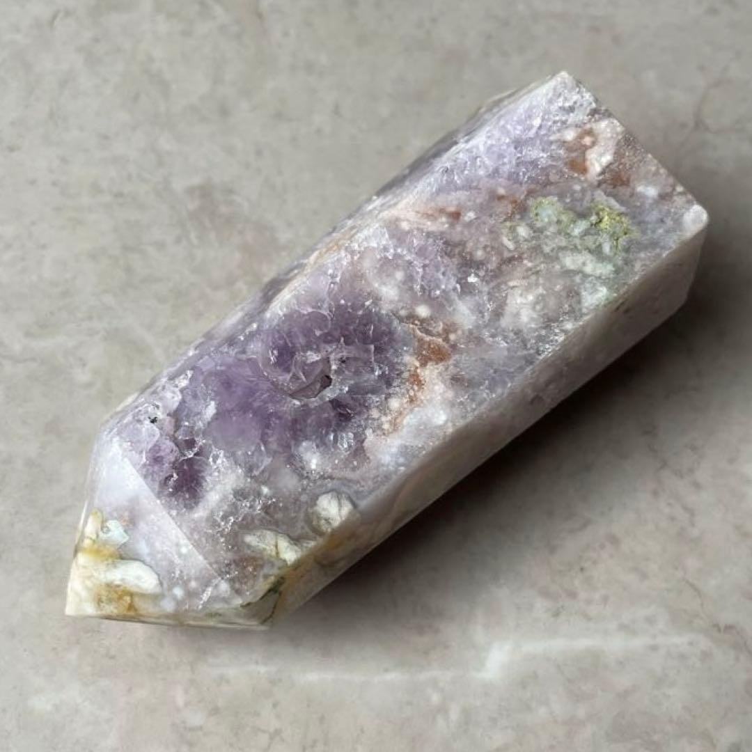 ピンクアメジスト　フラワーアゲート　桜瑪瑙　共生　ポイント　タワー　天然石